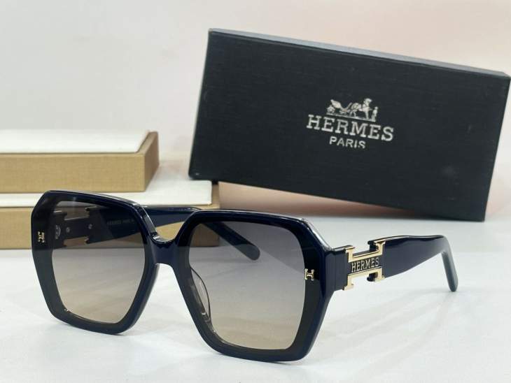 Picture of Hermes Sunglasses _SKUfw70119880fw